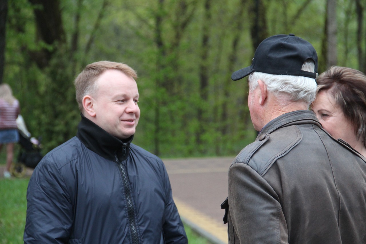 Максим Степанов: «Я с детства мечтал, чтобы здесь был парк» | 06.05.2019 |  Смоленск - БезФормата