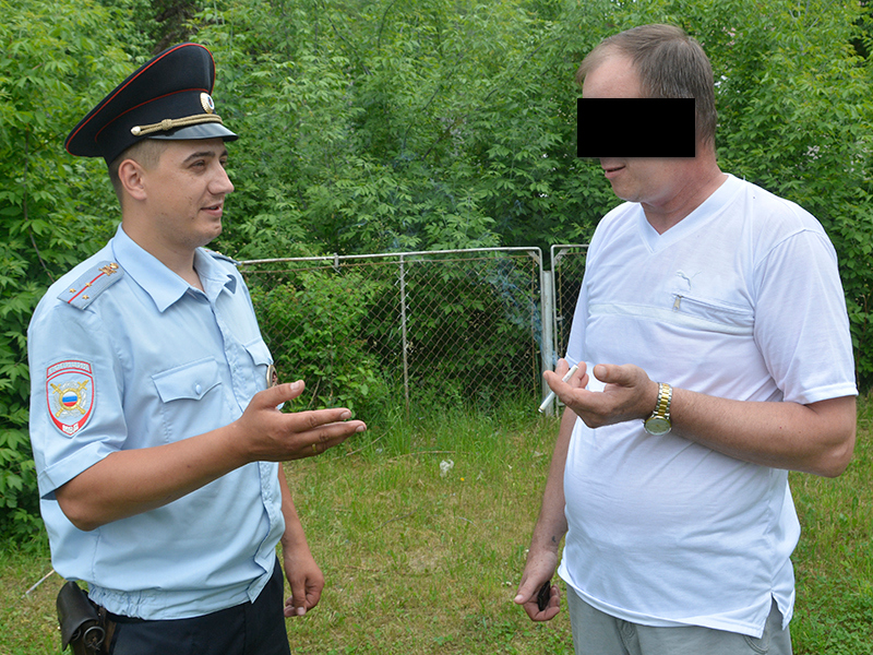 курение в общественном месте, нарушение, КоАП, штраф, МВД, полиция (фото 67.mvd.ru)