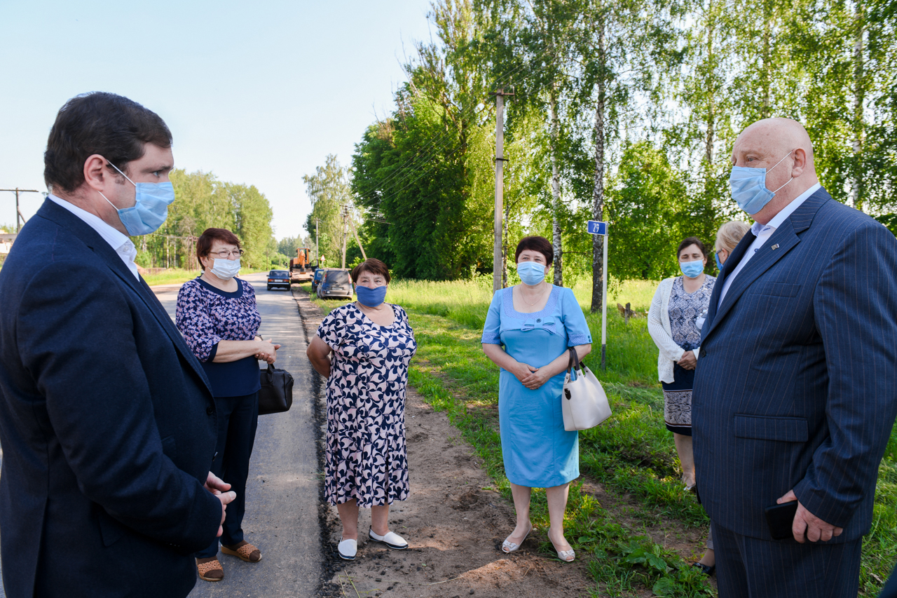 Алексей Островский ознакомился с ходом реализации госпрограммы в селе  Понизовье - Власть | Информагентство 