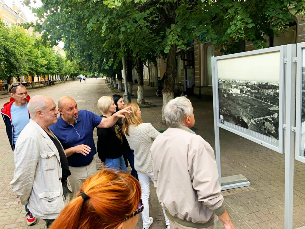чтоб картинка была в центре польза рекламы