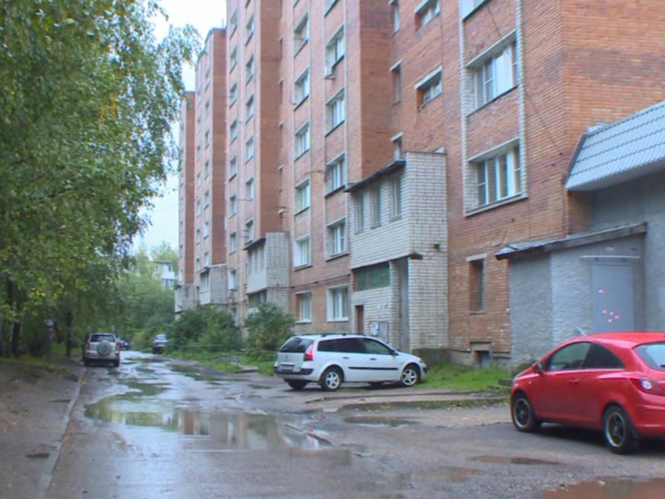 дом №20 на улице Марии Октябрьской (кадр видео 67.mvd.ru)
