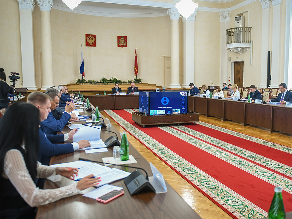 выездное совместное заседание комитетов Совета Федерации в Смоленске