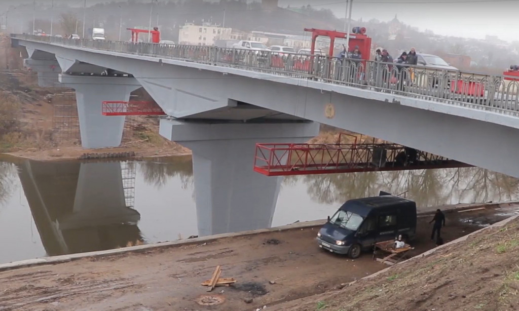 krestovozdvizhenskij-most