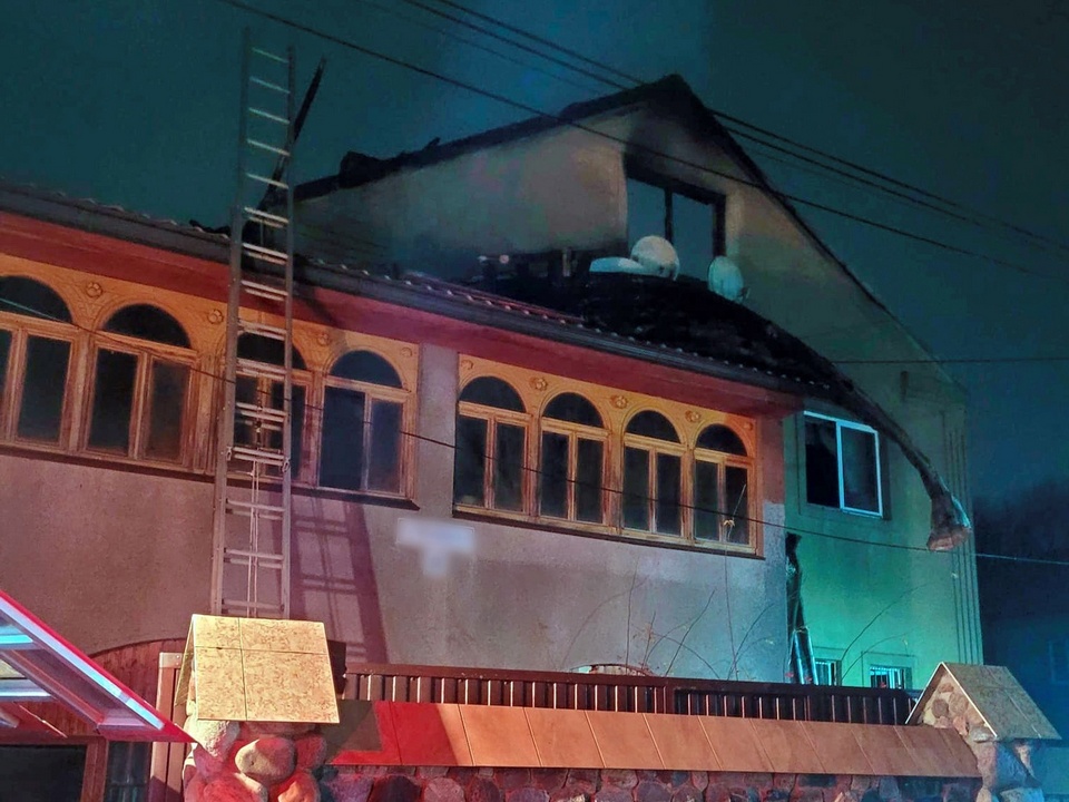 пожар в трёхэтажном частном доме 11.11.2022, улица Михайловская, Смоленск