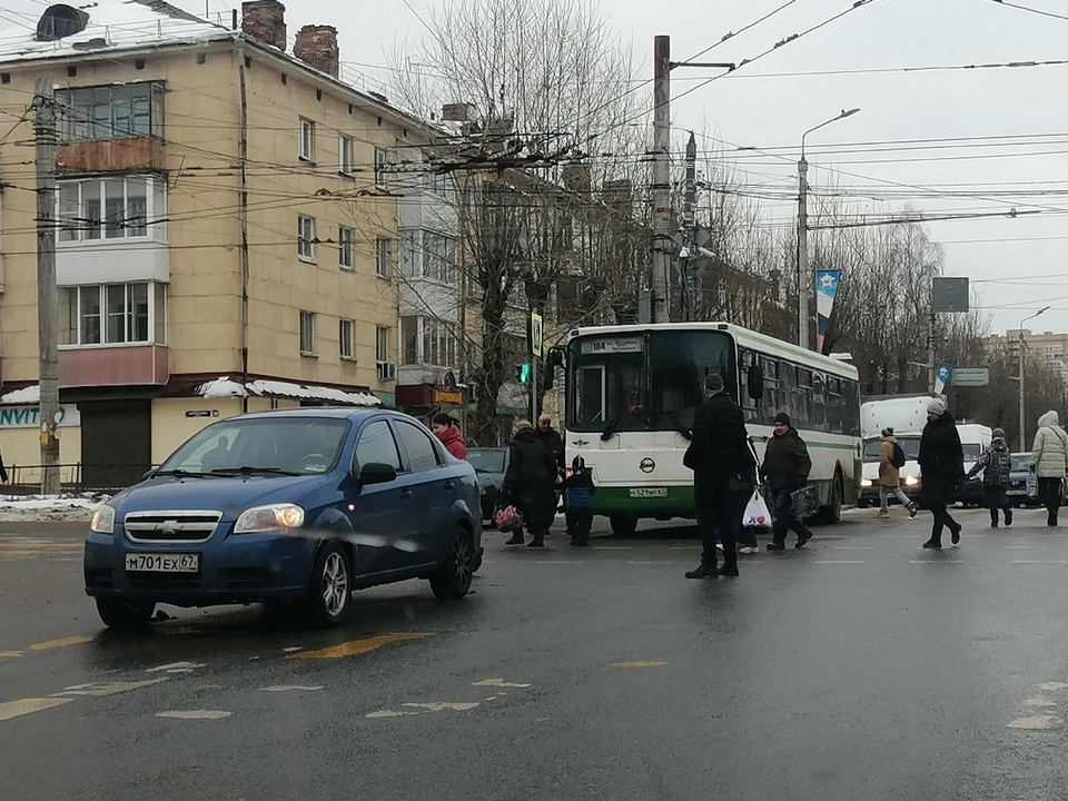 ДТП с автобусом, 13.12.2022, три дороги (фото vk.com id671228963)