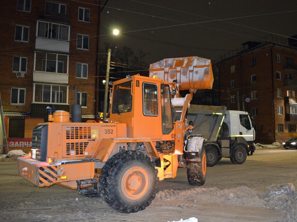 Смоленскавтодор, уборка снега на улице Кирова, январь 2023