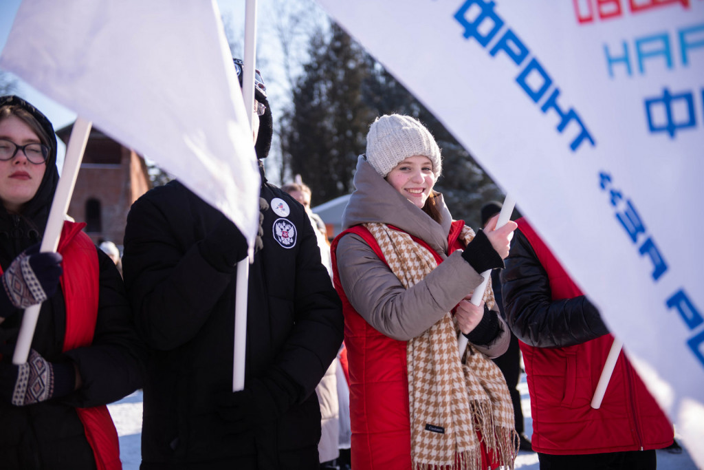 митинг-концерт Слава защитникам Отечества 22.02.23 в Смоленске_5