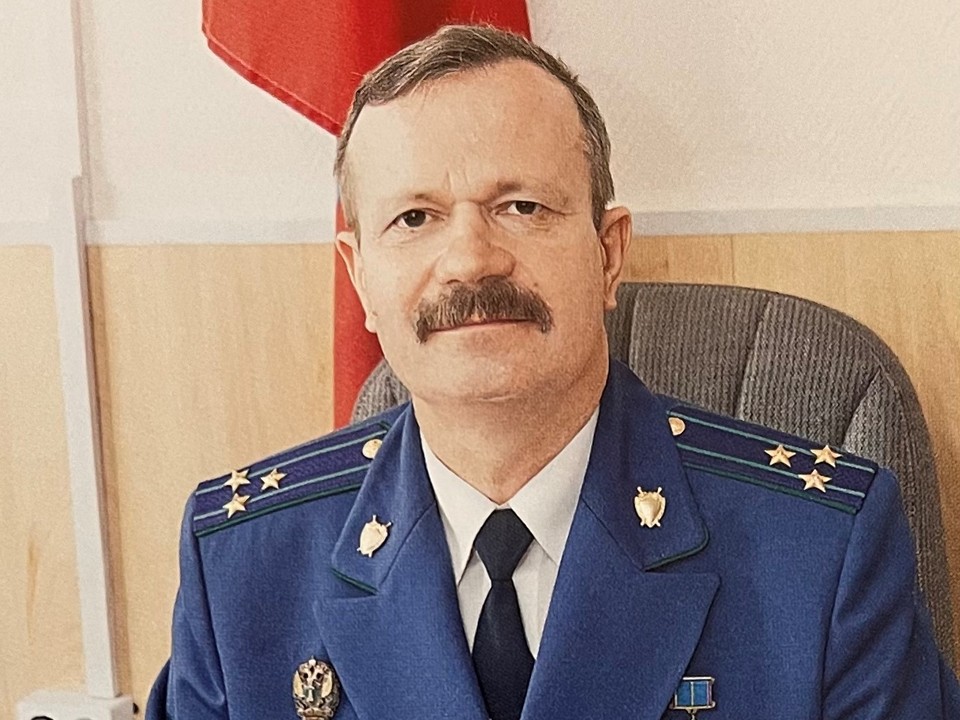 смоленский работник прокуратуры (ныне ветеран) Сенченков Геннадий