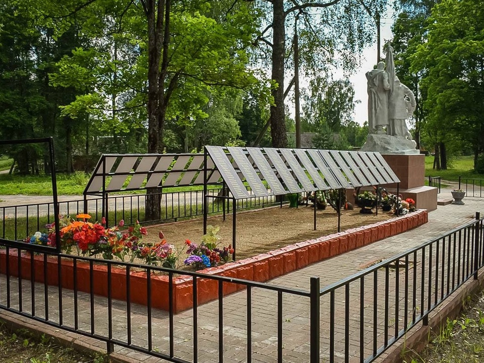 мемориал ВОВ, воинское захоронение в Смоленской области