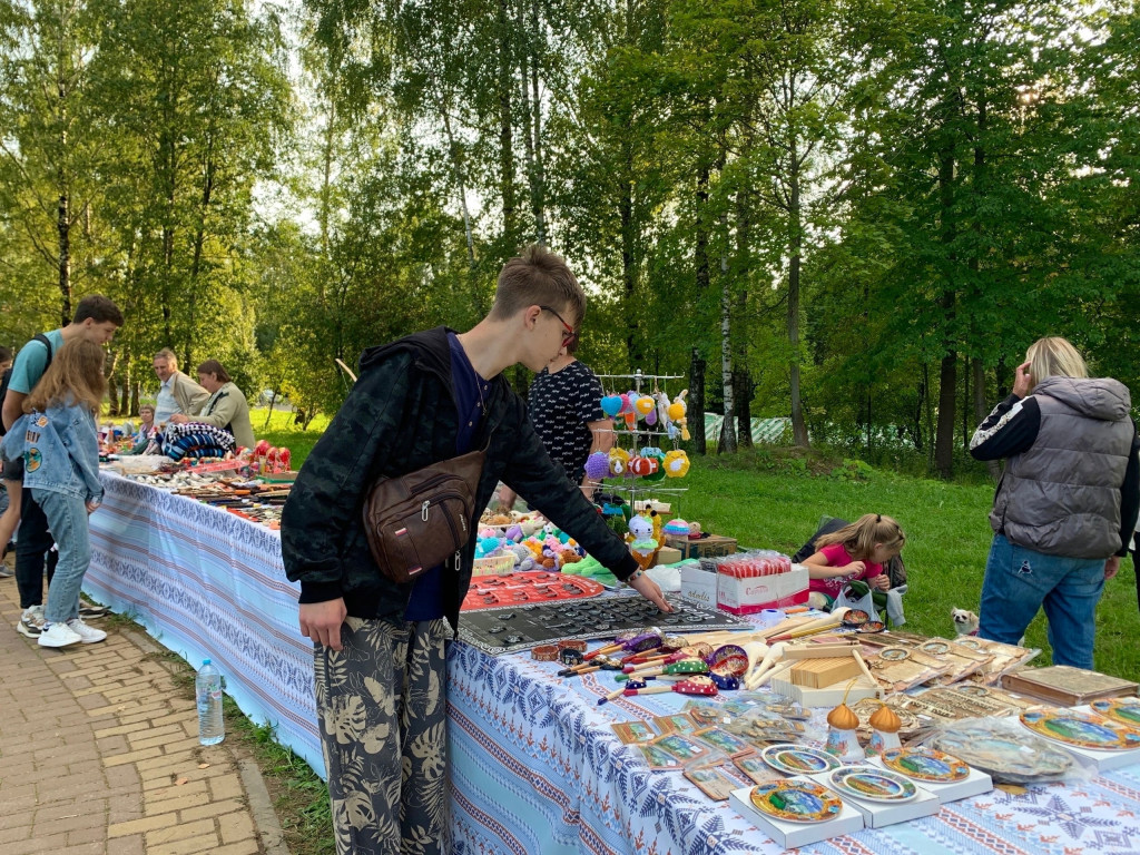 В Смоленске отметили юбилей парка «Соловьиная роща» | 04.09.2023 | Смоленск  - БезФормата