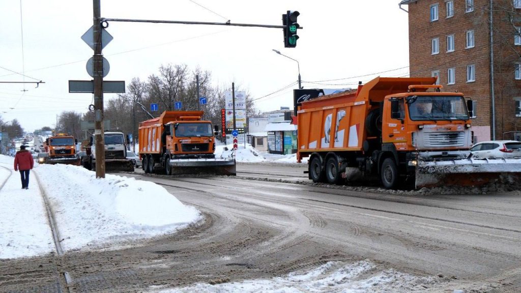 уборка снега КДМ, Крупской