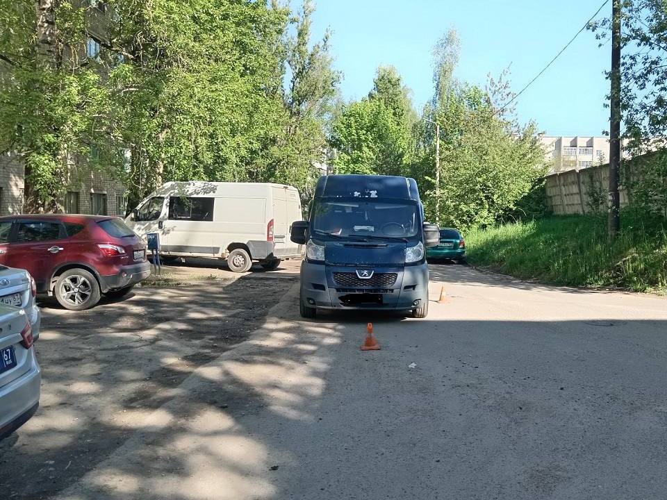 наезд Пежо Боксер на пешехода 21.5.2025, Гарабурды, 17а