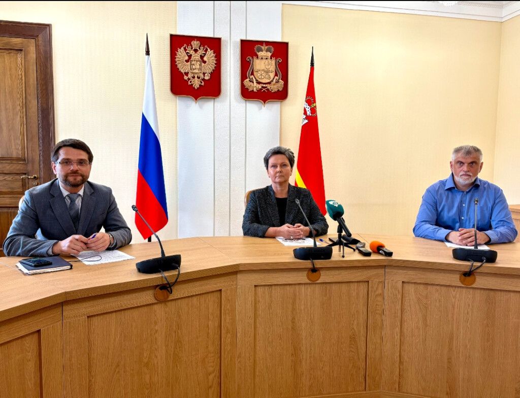 Романенков, Макарова, Максим Ковалёв, брифинг по медреабилитации участников СВО