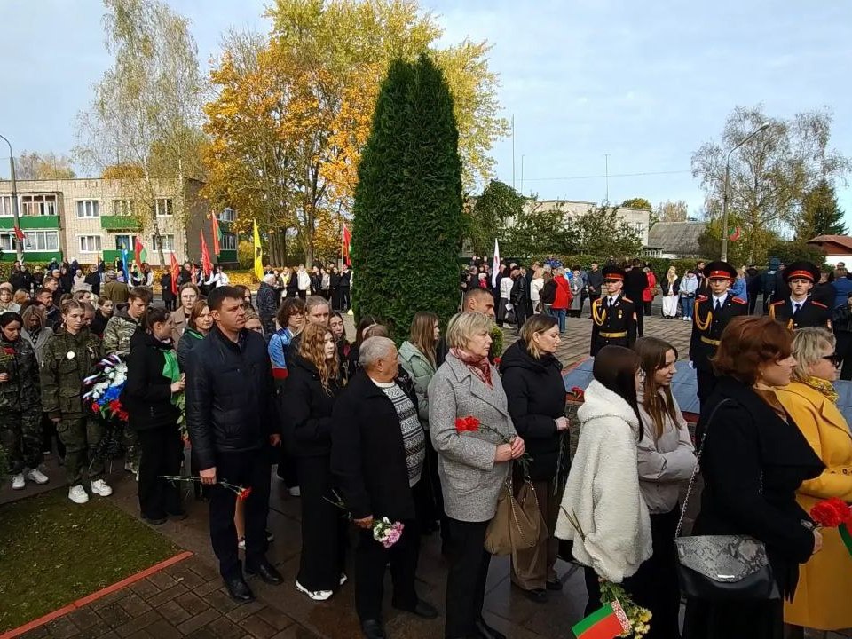 мероприятия 82-й годовщины битвы под Ленино, фото пресс-службы правительства региона