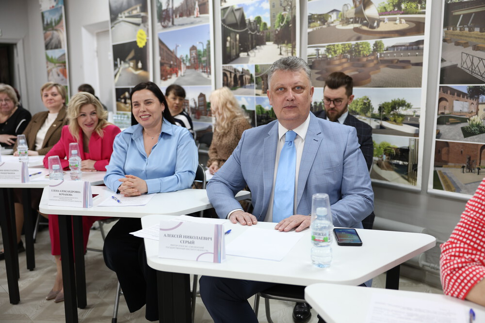 Алексей Серый: «Я думаю, что среди нынешних и будущих студентов СГИИ тоже есть такие, как Папанов, Касаткина, Никулин»