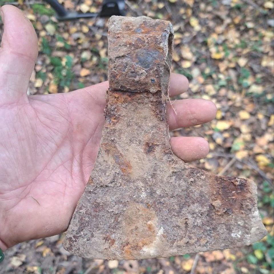 Смоленские следователи нашли уникальные артефакты Средневековья