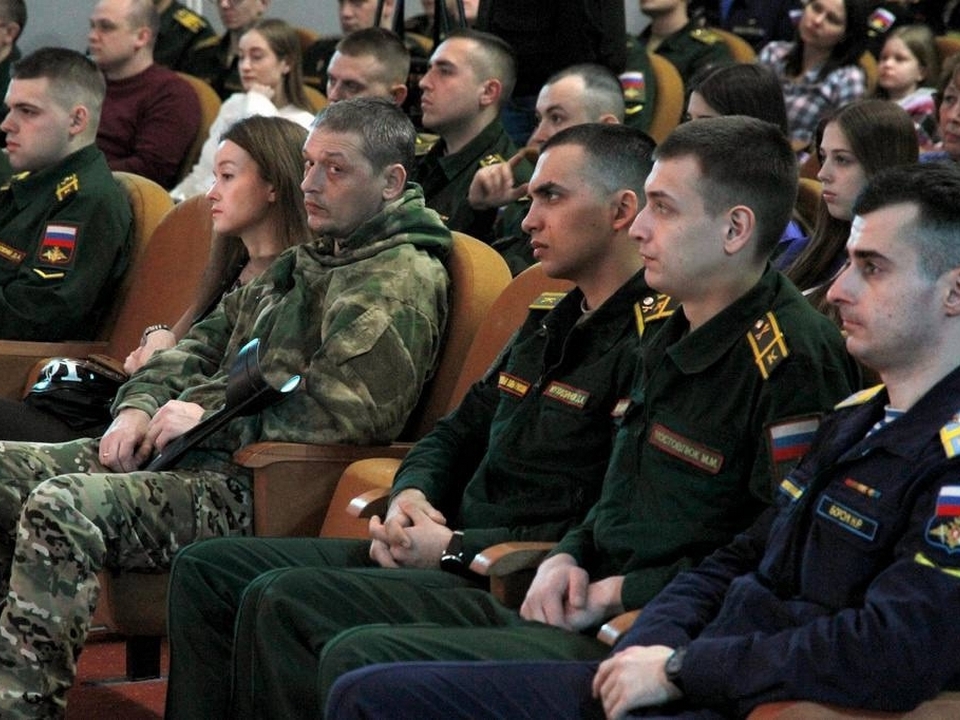 смоленские военные, участники СВО, фото мэрии