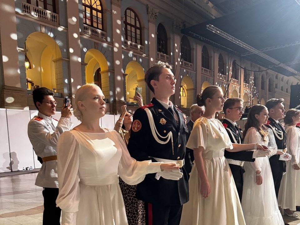 смоляне на балу в Кремле, фото - кадетский корпус