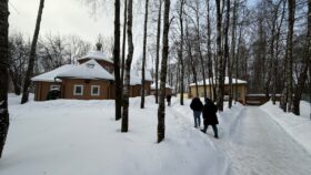 Александр Новиков в храме в честь святителя Спиридона Тримифунтского на улице Николаева в Смоленске