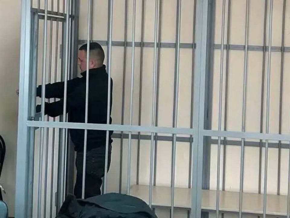 застреливший 10.4.2025 брянца из ревности, суд по мере пресечения, фото облпрокуратуры