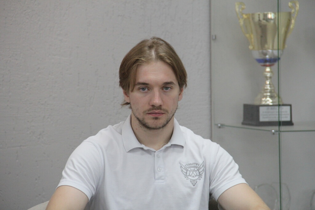 7.9.2026 - предсезонная пресс-конференция Славутича, капитан Дмитрий Антонов